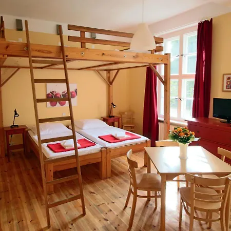 Familien- Und Freizeithotel Gutshaus Guest house 3*