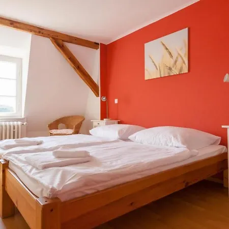 Gasthof Familien- Und Freizeithotel Gutshaus Petkus